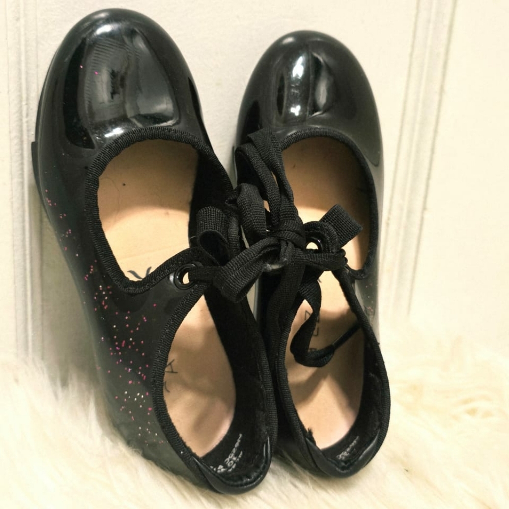 Capezio Tyette Tap Shoe girls' Dance Blsck Patent Shoe Size 10W✌️